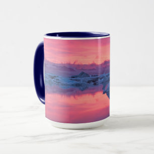 Caneca Pôr do sol sobre a lagoa glaciar Jokulsarlon