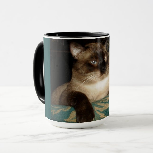 Caneca Pouty Siamese Cat Mug (Frente Esquerda)