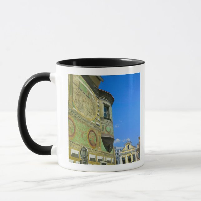 Caneca Praça da cidade velha rodeada pelo século XVI (Esquerda)