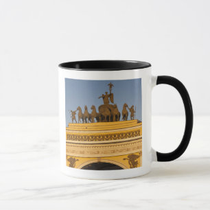 Caneca Praça Dvortsovaya, Arco Triunfal, pôr do sol