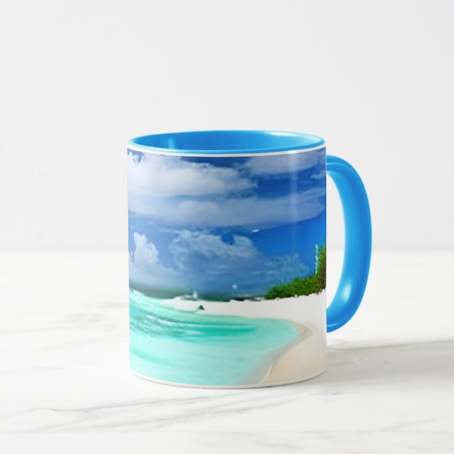 Caneca Praia Caribe com Céu Azul Profundo (Frente Esquerda)