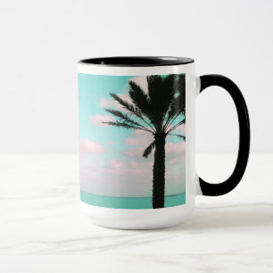 Caneca Praia Tropical, Ocean View, Nuvens Rosa, Palm