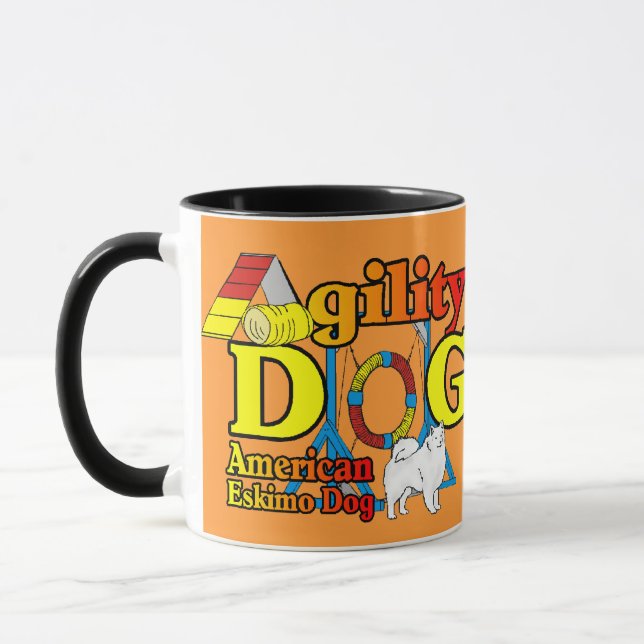 Caneca Presentes de agilidade no cão esquimó americano (Esquerda)