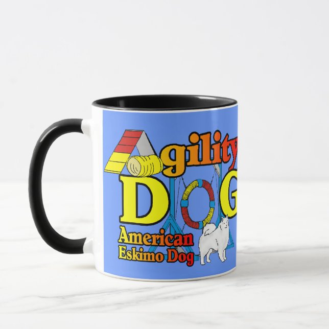 Caneca Presentes de agilidade no cão esquimó americano (Esquerda)