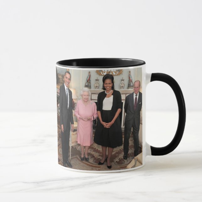 CANECA PRESIDENTE OBAMA E MICHELLE COM RAINHA ELIZABETH (Direita)