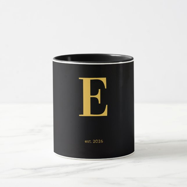 Caneca Preta com Letra Dourada E | Caneca de Monog (Centro)