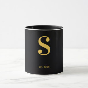 Caneca Preta com Letra Dourada S Caneca de Monog