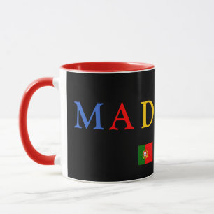 Caneca preta feita sob encomenda de Madeira