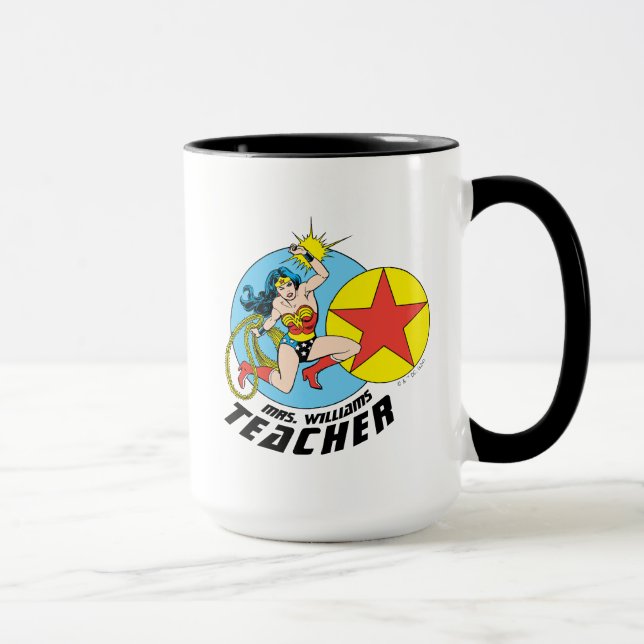 Caneca Professora da Mulher Maravilha Red Star (Direita)