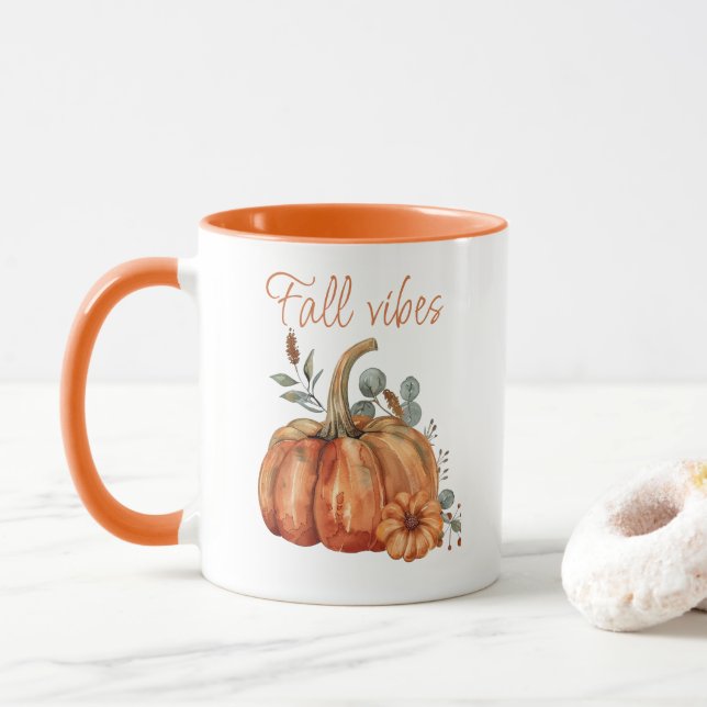 Caneca Pumpkin Seasonal Cuja Aquarela Cai Vibes Café (Com Donut)