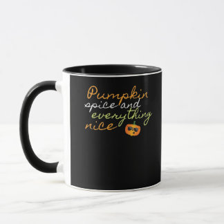 Caneca Pumpkin Spice e tudo o que é agradável para o dia