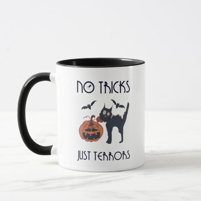 Caneca Puramente Spooky (Esquerda)
