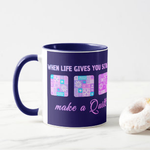 Caneca Quando a Vida Lhe Dá Retalhos Faça Uma Colcha