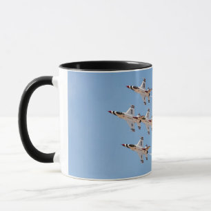 Caneca Quatro F-16 Thunderbirds voam em formação cerrada