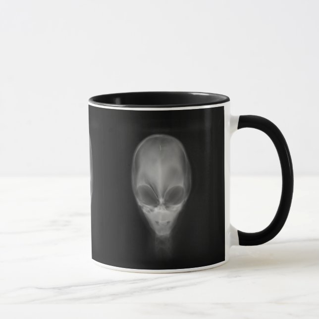 Caneca Radiografia de Crânio de Alien (Direita)