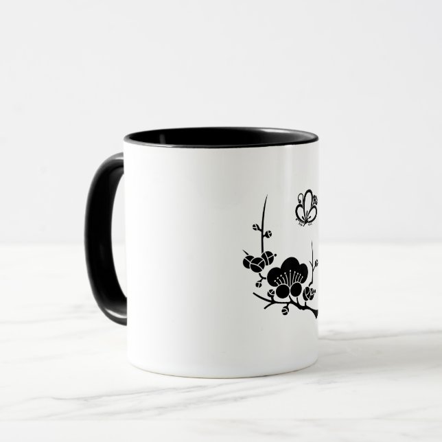 Caneca Ramo de Ume e flor em forma de borboleta (Frente Esquerda)