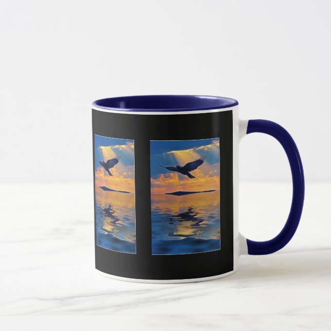 Caneca Raven Místico Voador na Série Sunset Gift Mug (Direita)