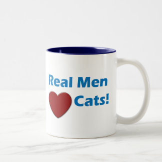 Caneca real dos gatos do amor dos homens