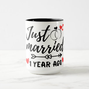 Caneca Recem casados 1 Ano Atrás, 1rua Aniversário De Cas