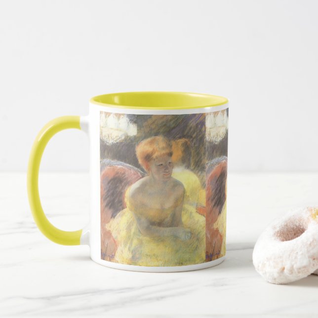Caneca Retrato de Lydia na Ópera de Mary Cassatt (Com Donut)