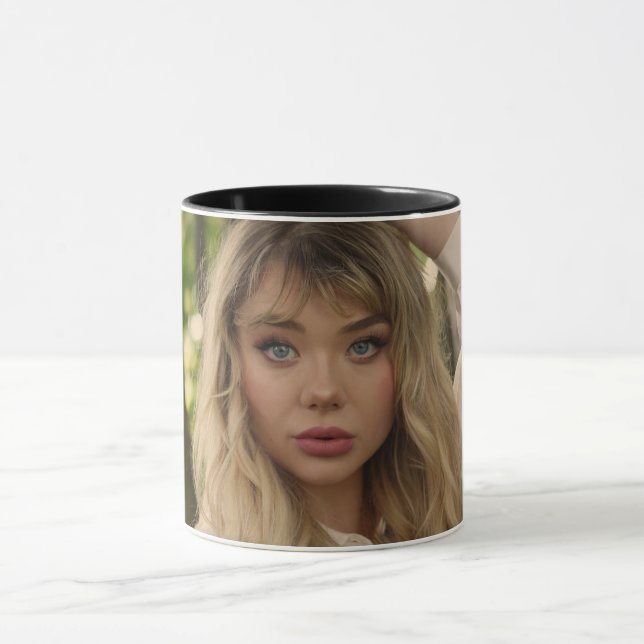 Caneca Retrato de uma Jovem Senhora (Centro)