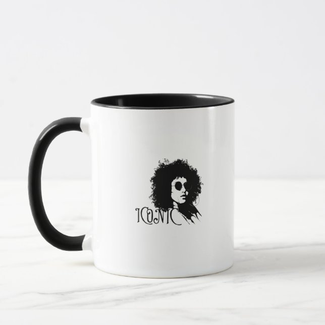 Caneca Retrato Retroativo da Mulher Afro ICONIC - Menina  (Esquerda)