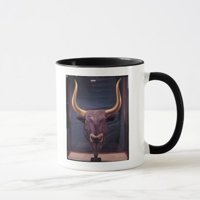 Caneca Rhyton na forma da cabeça de um touro, (Direita)
