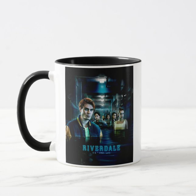 Caneca Riverdale Alagou Hallway Poster (Esquerda)
