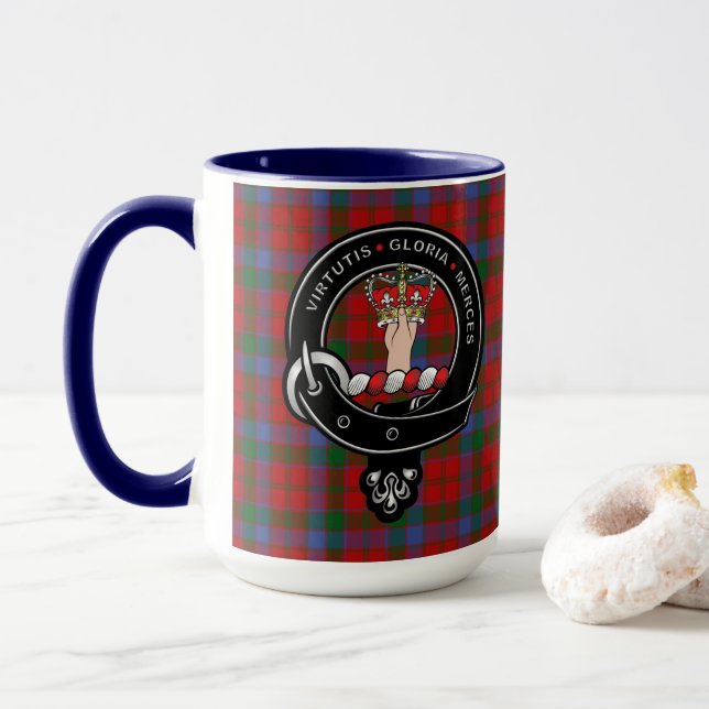 Caneca Robertson Clan Crachá & Tartan (Com Donut)