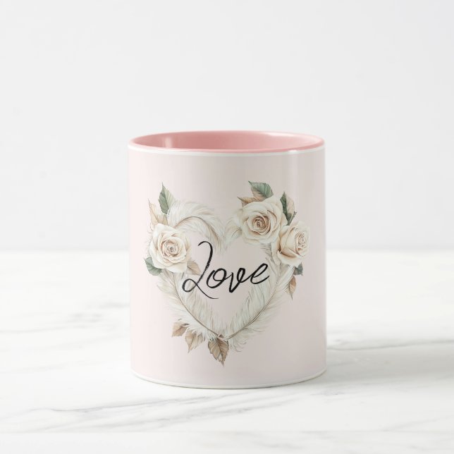 Caneca Romantic Cream Blush Roses Feathers Floral Heart (Centro)