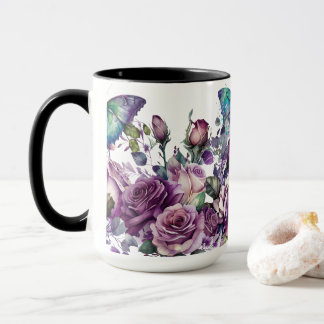 Caneca Rosas e borboletas, de cor roxa