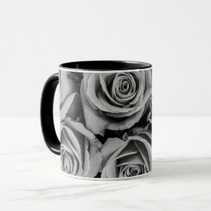 Caneca Rosas Monocromáticos