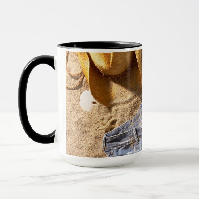 Caneca Roupa deixada atrás na praia (Esquerda)