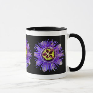 Caneca roxa do embaçamento
