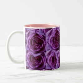Caneca roxa dos rosas