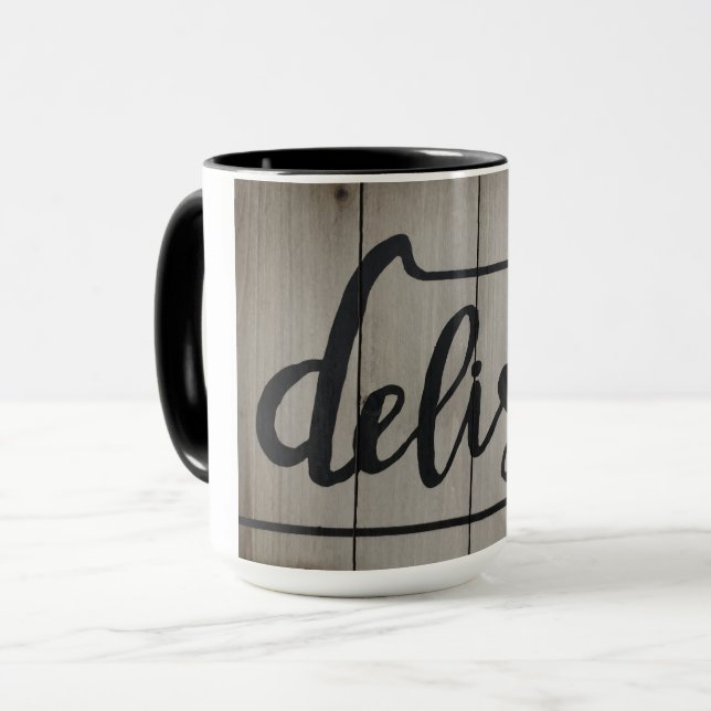 Caneca Rustic Woodtone Arte Palavra DELISH (Frente Esquerda)