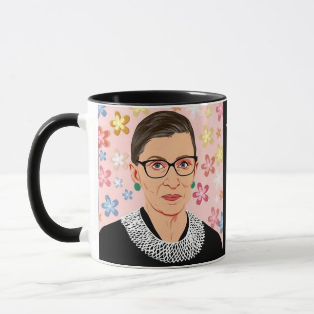 Caneca Ruth Bader Ginsburg Floral Quando Há 9 Taças (Esquerda)