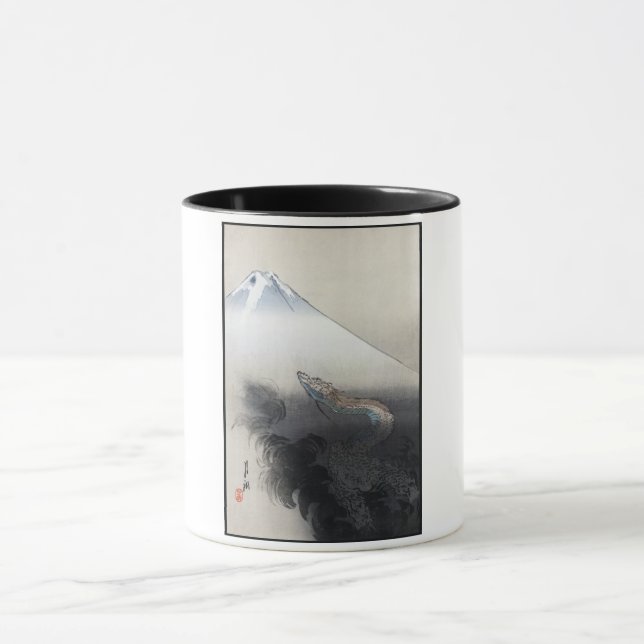 Caneca Ryu Shoten: Dragão Crescente sobre Fuji, Japão (Centro)