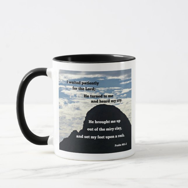 Caneca Salmos 40:1,2 Esperei pacientemente pelo Senhor... (Esquerda)