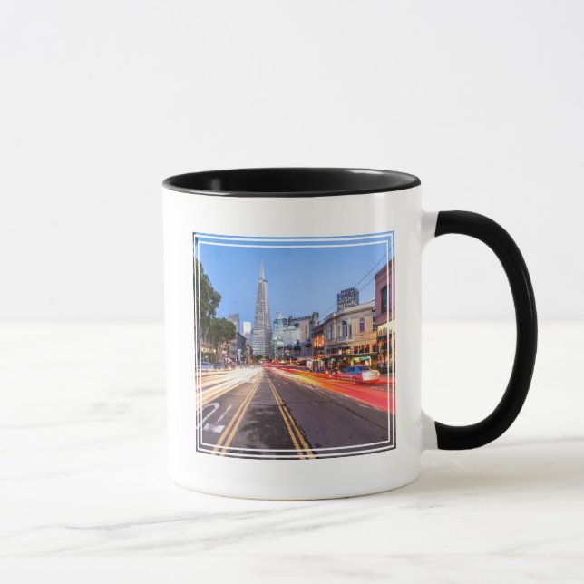 Caneca San Francisco North Beach - Tráfego de desfoque (Direita)