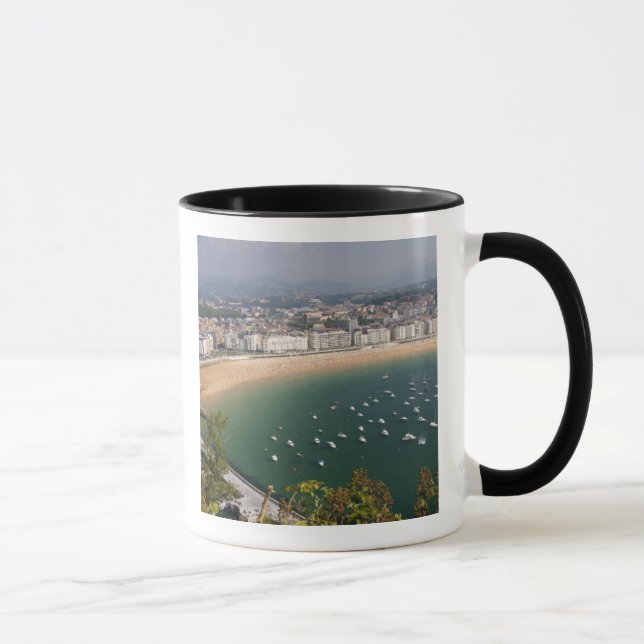 Caneca San Sebastian, Espanha. A cidade basca de San (Direita)