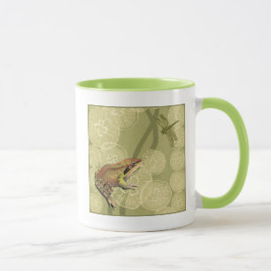 Caneca Sapo e Dragonfly em água-lírios