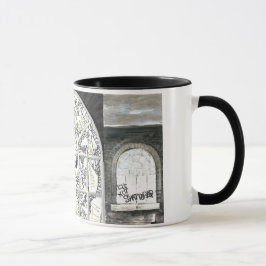 Caneca segurada preta quebrada mas não quebrada