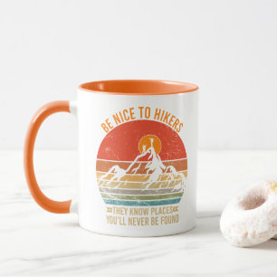 Caneca Seja Legal com os Mochileiros Eles Conhecem Lugare