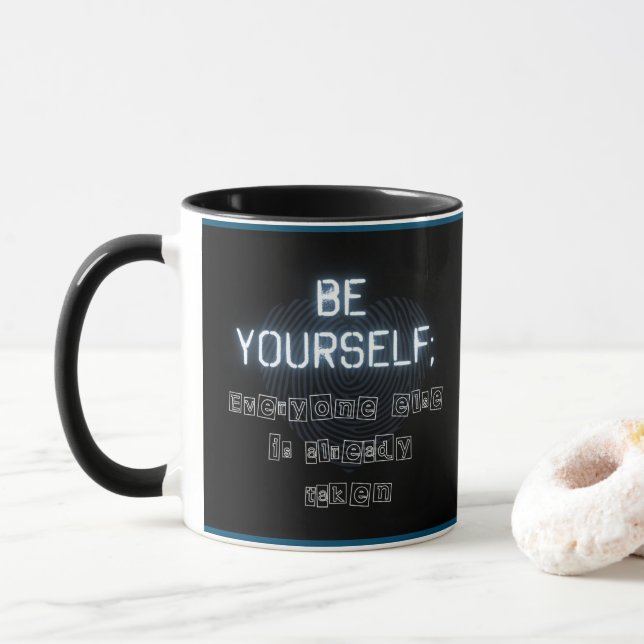 Caneca Seja Você Mesmo Dois Tone Black Mug (Com Donut)