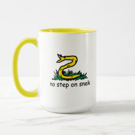 Caneca Sem degraus em memes de névoa Gadsden parody SnekR