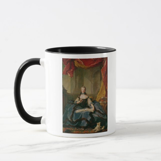 Caneca Senhora Adelaide de France no vestido de corte, (Esquerda)