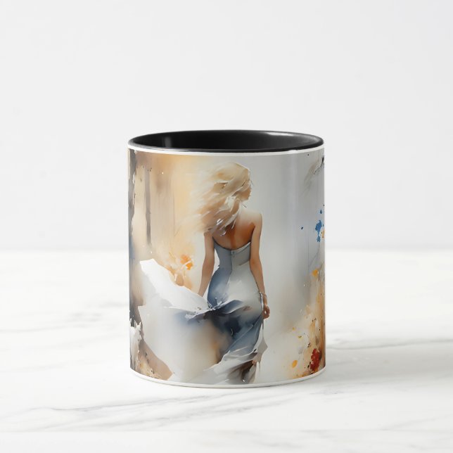 Caneca Senhora Caminhando Através De Uma Floresta (Centro)