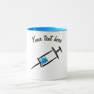 Caneca Seringa, puxada à mão. Injeção, médico, enfermeiro