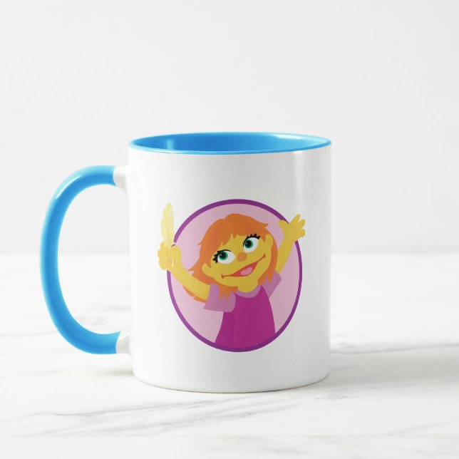Caneca Sesame Street | Julia Segurando uma Pena (Esquerda)